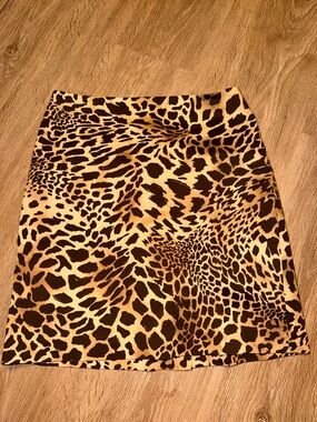 Jones New York Leopard-Print Mini Skirt - Stretchy 90s Early 2000s High Fashion
